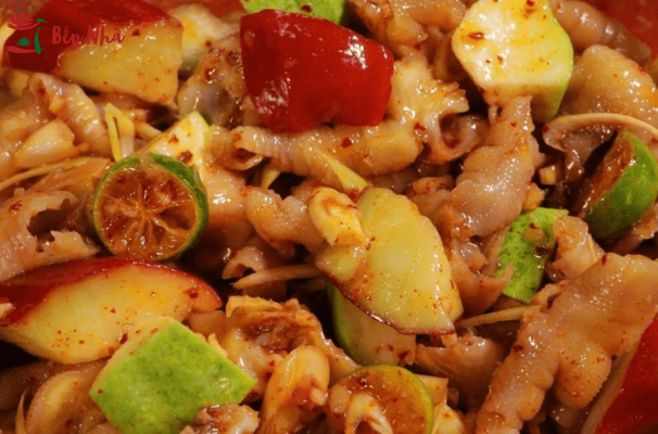 Cách làm chân gà sốt thái