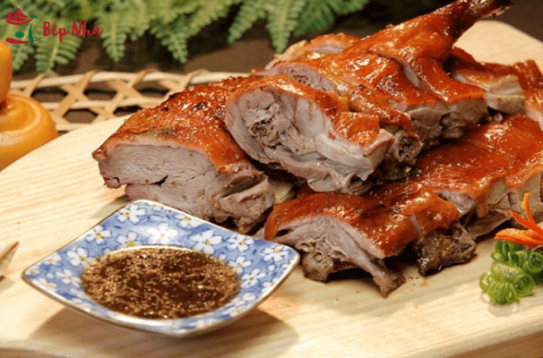 Nước sốt chấm vịt quay thơm ngon