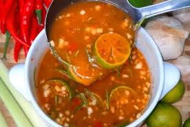 nước chấm chân gà sốt thái